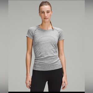 Lululemon Swiftly Tech Short Sleeve 2.0